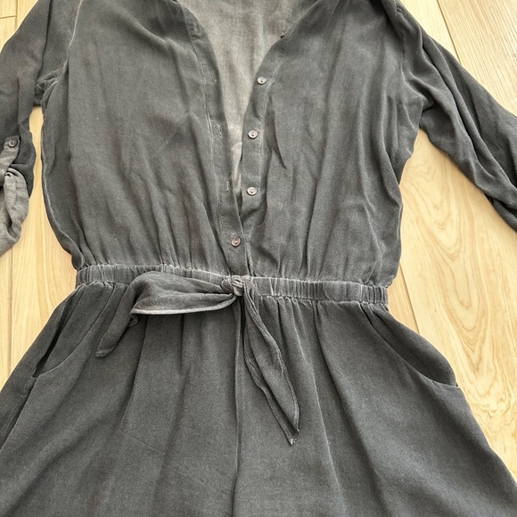 Long Sleeved Grey Shorts Romper One Piece - L - Picture 3 of 6